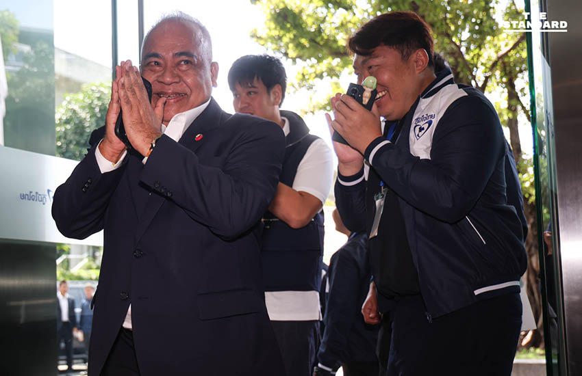 อนุทินนำประชุม ภูมิใจไทย เปิดตัวบ้านใหญ่ ฝันเลือกตั้งครั้งหน้า ประชาชนมั่นใจ-ไว้ใจเลือกเป็นอันดับ 1 10