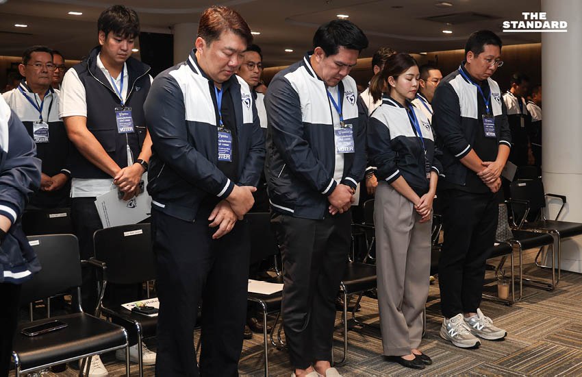 อนุทินนำประชุม ภูมิใจไทย เปิดตัวบ้านใหญ่ ฝันเลือกตั้งครั้งหน้า ประชาชนมั่นใจ-ไว้ใจเลือกเป็นอันดับ 1 4