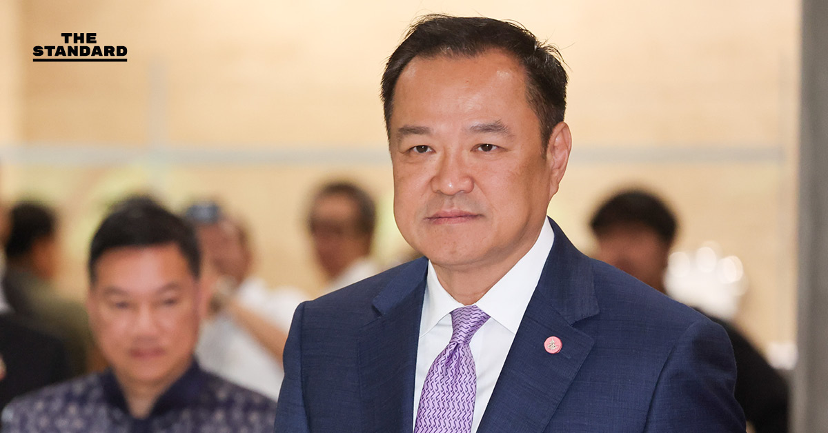 อนุทินท้าฝ่ายค้านยื่นซักฟอก พร้อมยุบสภา 12 ธ.ค. ทันที บอกวันนี้รากฐานพร้อมแล้ว นโยบายดี มีบารมีเยอะ