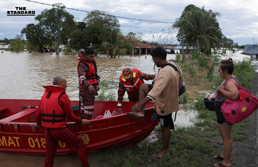 มาเลเซียอพยพหมื่นชีวิตหนีน้ำท่วม **‘อันวาร์’** เร่งเครื่องสั่งการรายวัน รับมือภัยพิบัติรุนแรงที่สุดรอบปี 3