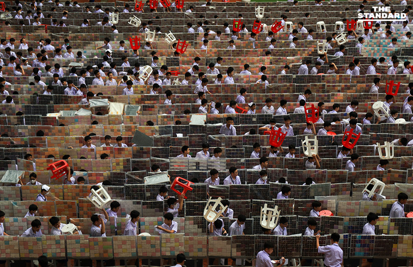 นักเรียนอัสสัมชัญ 1,250 คน ร่วมใจแปรอักษร พระสาทิสลักษณ์สมเด็จพระพันปีหลวง 5