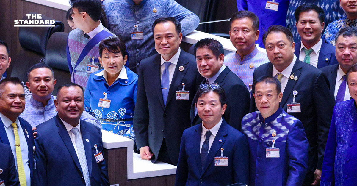 ภูมิใจไทย แจ้ง สส.-รัฐมนตรี สแตนบายประชุมวิสามัญแก้รัฐธรรมนูญ ช่วง 8 ธ.ค. ปัดตอบ 2 สส. เพื่อไทย ย้ายเข้า บอก แค่กินข้าวกัน