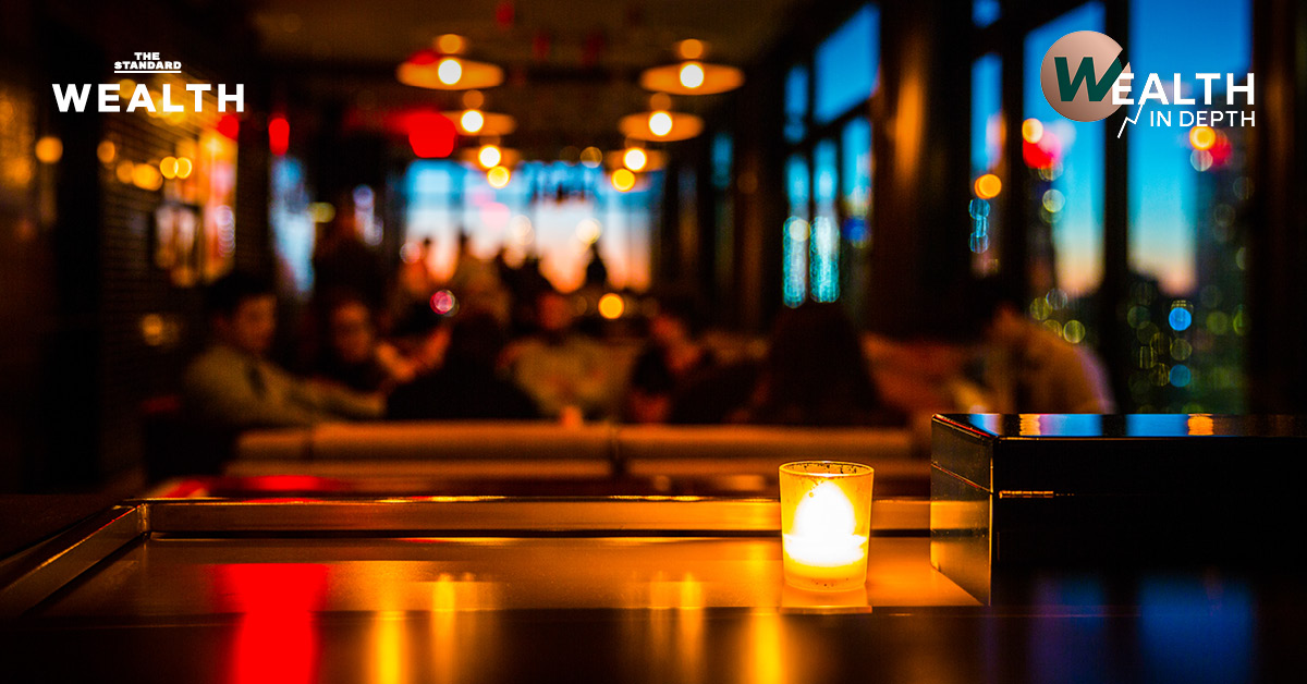 ฟังเสียงสะท้อนภาคธุรกิจ จี้รัฐทบทวน พ.ร.บ.แอลกอฮอล์ ใหม่ ยกเลิก กฎ ‘นั่งดื่มนอกเวลาขาย’ เสี่ยงซ้ำเติมเศรษฐกิจ 6 แสนล้านบาท