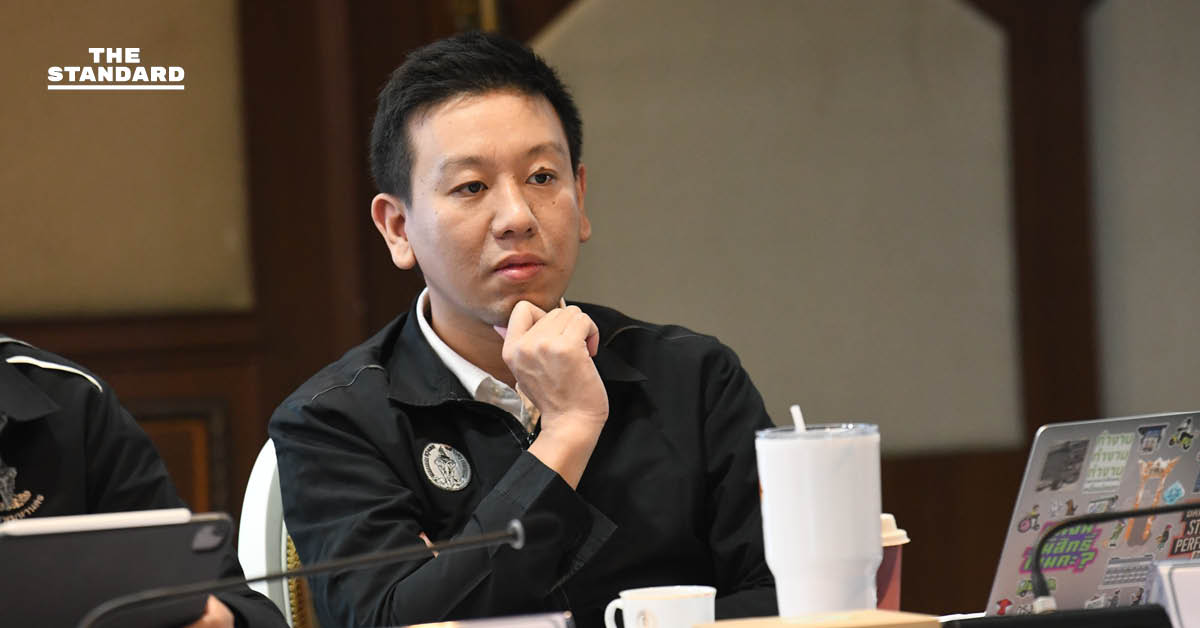 กทม. เร่งตามเด็กหลุดระบบการศึกษา พบยังเหลือ 2.6 หมื่นคน ผู้ว่าฯ ชัชชาติ สั่งลดขั้นตอนใช้เทคโนโลยีให้สะดวกขึ้น