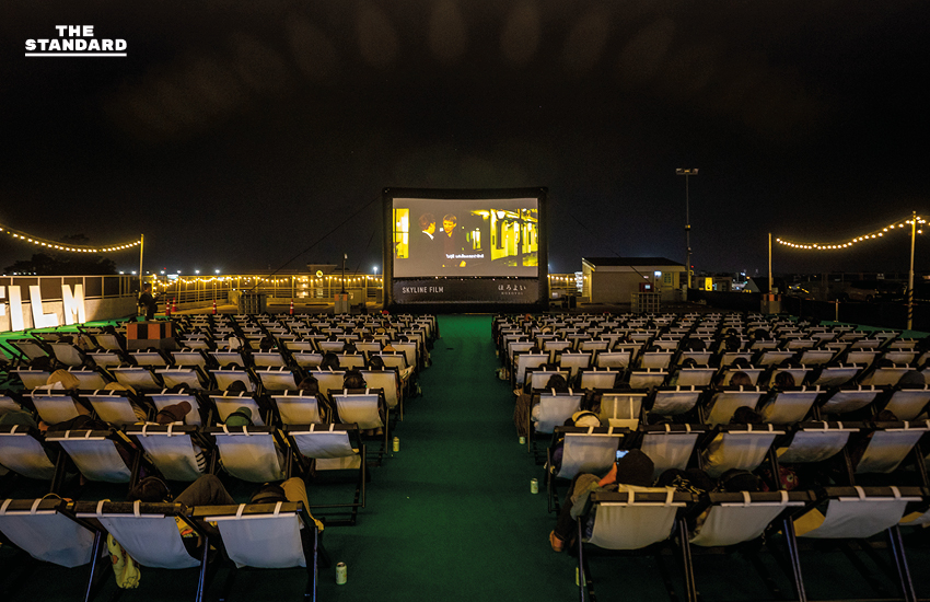 ดูหนังบนดาดฟ้าครั้งแรกของเชียงใหม่ เซ็นทรัลจัดกิจกรรมรับลมหนาว ต่อยอดเป็นพื้นที่แสดงผลงานนักศึกษา 8