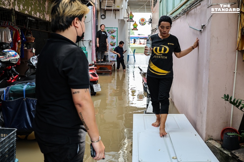 น้ำเหนือไหลสมทบจากพายุ คัลแมกี เขื่อนเจ้าพระยา เพิ่มระบาย กรุงเทพฯ ประสบน้ำทะเลหนุนสูง 10
