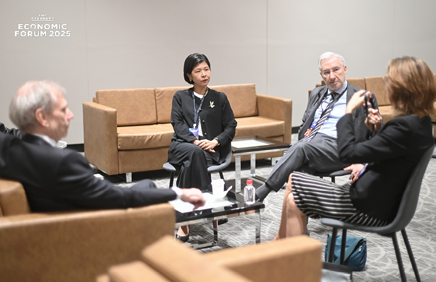 ทูต 10 ประเทศ ผู้แทนสถานทูต และองค์การระหว่างประเทศ ร่วมฟังวิสัยทัศน์นายกฯ งาน THE STANDARD ECONOMIC FORUM 2025 12