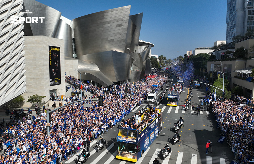 Los Angeles Dodgers Back-to-Back Champions 6