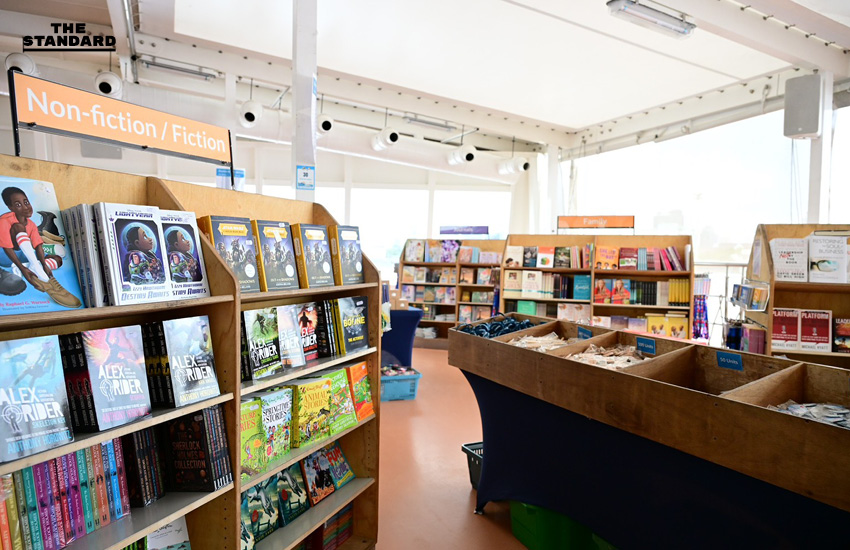 กลับมาอีกครั้ง Doulos Hope เรือหนังสือนานาชาติ เทียบท่า กรุงเทพฯ 2