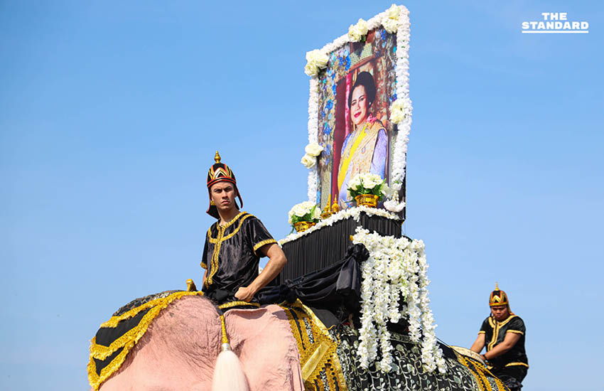ริ้วขบวนคชสารคู่แผ่นดิน เข้าถวายสักการะพระบรมศพ สมเด็จพระพันปีหลวง 2