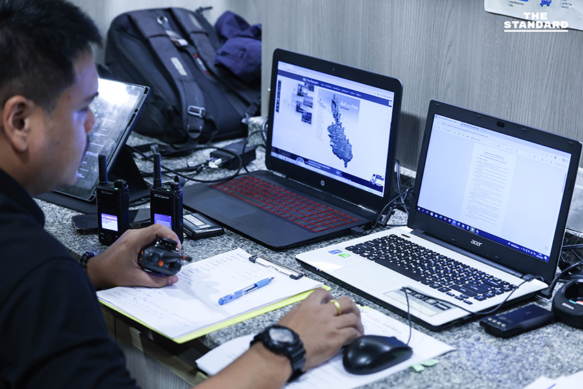 รัฐบาลเปิดศูนย์ ศปกฉ. รับเรื่องร้องทุกข์ บูรณาการช่วยเหลือน้ำท่วมใต้ ‘ภราดร’ นั่ง ผอ. ‘สิริพงศ์-พล.ท.วันชนะ’ นั่ง โฆษกฯ คู่ 5