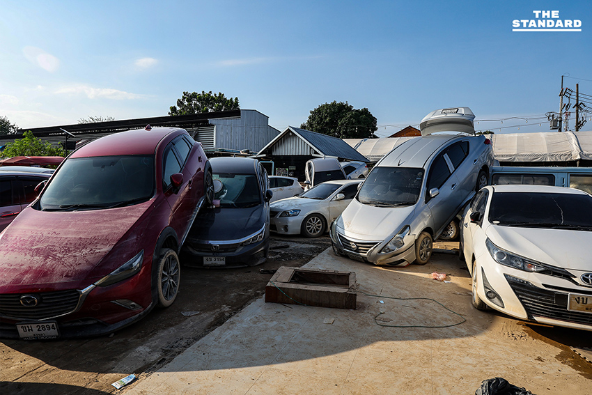 วิกฤตหลังน้ำลดเมืองหาดใหญ่ ชาวบ้านวอน เจ้าหน้าที่กระจายความช่วยเหลือสู่ชุมชนย่อย เลิกเน้นแค่เส้นทางรับแขกบ้านเมือง 1