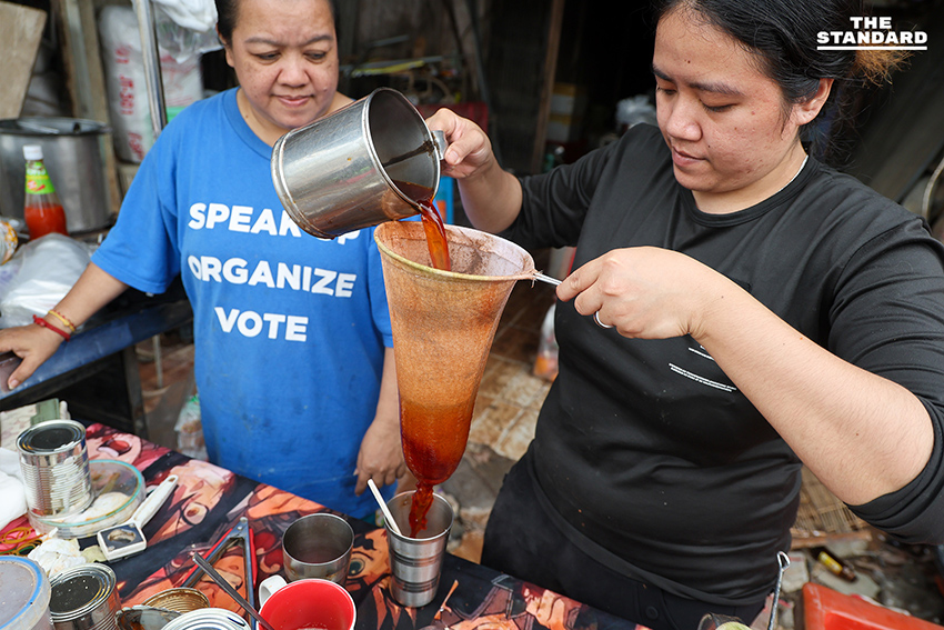 หาดใหญ่ เริ่มฟื้นฟู ต่อคิวซื้อเหนียวไก่ - ชาไทย หลังน้ำลด ภารกิจหลักก่อนล้างบ้าน 6