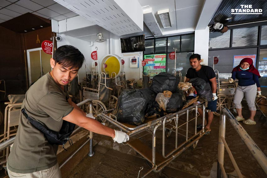 รพ. หาดใหญ่ เร่งฟื้นฟู หลังน้ำท่วมหนักสุดในรอบ 15 ปี ประเมินความเสียหายเบื้องต้น พันล้านบาท 3