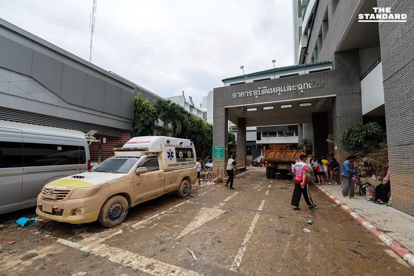 รพ. หาดใหญ่ เร่งฟื้นฟู หลังน้ำท่วมหนักสุดในรอบ 15 ปี ประเมินความเสียหายเบื้องต้น พันล้านบาท 7