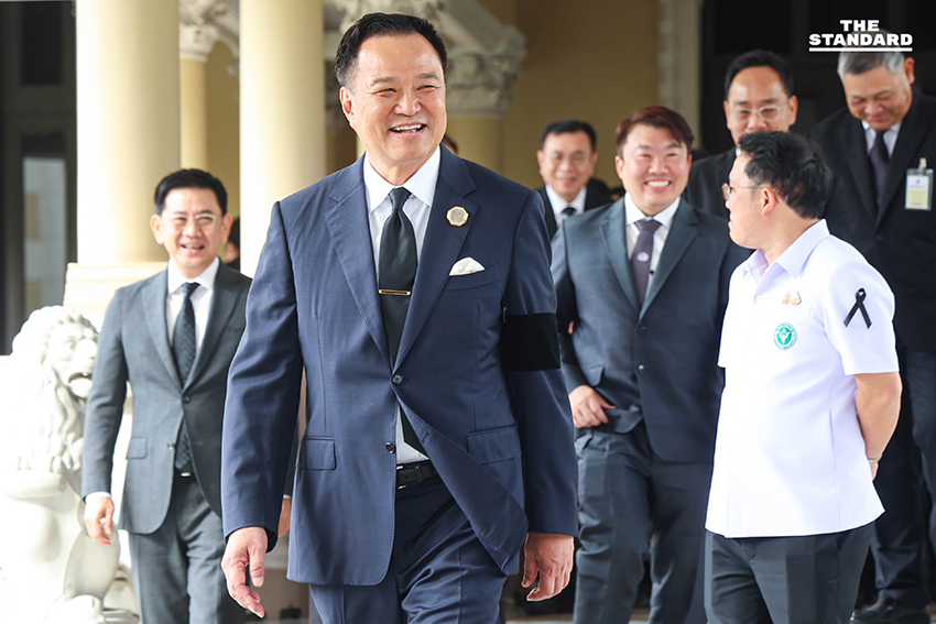 อนุทิน ลงนาม MOU สุขกาย สบายกระเป๋า ให้ รพ.เอกชน เปิดราคายา คืนทางเลือกประชาชน ลดภาระค่ายาได้ 3 หมื่นล้านบาทต่อปี 1