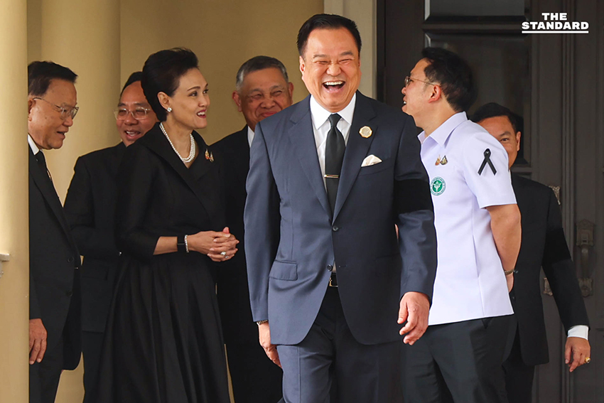 อนุทิน ลงนาม MOU สุขกาย สบายกระเป๋า ให้ รพ.เอกชน เปิดราคายา คืนทางเลือกประชาชน ลดภาระค่ายาได้ 3 หมื่นล้านบาทต่อปี 10