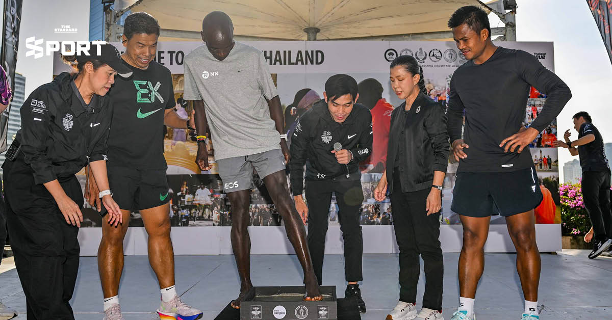 คิปโชเก้ ทิ้งรอยเท้าประวัติศาสตร์ที่สวนเบญจกิติ ก่อนลุย ฮาล์ฟมาราธอน Amazing Thailand Marathon 2025