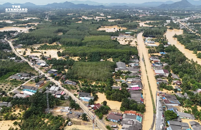 ภาพมุมสูงอำเภอละงูจังหวัดสตูลยังอ่วม กระทบร่วม 7 หมื่นคน 3