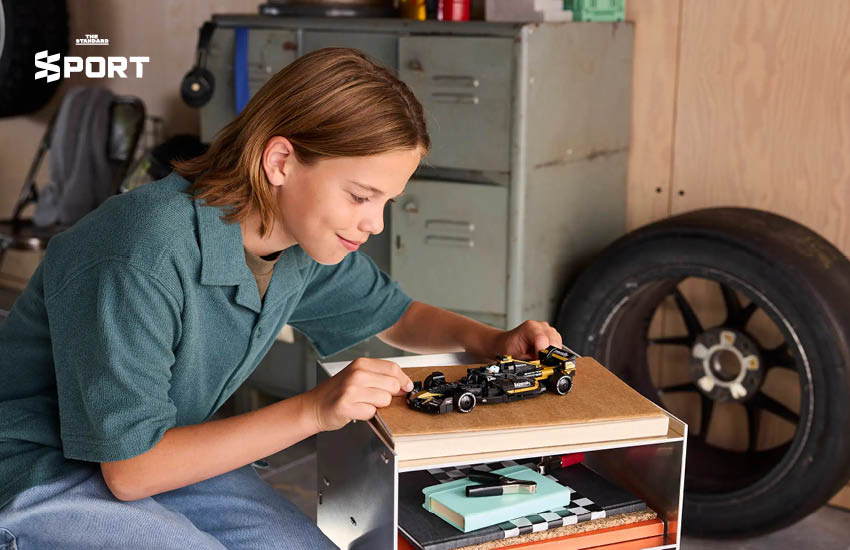 **LEGO เปิดตัวชุด APXGP Team Race Car จากภาพยนตร์ F1 The Movie** 6