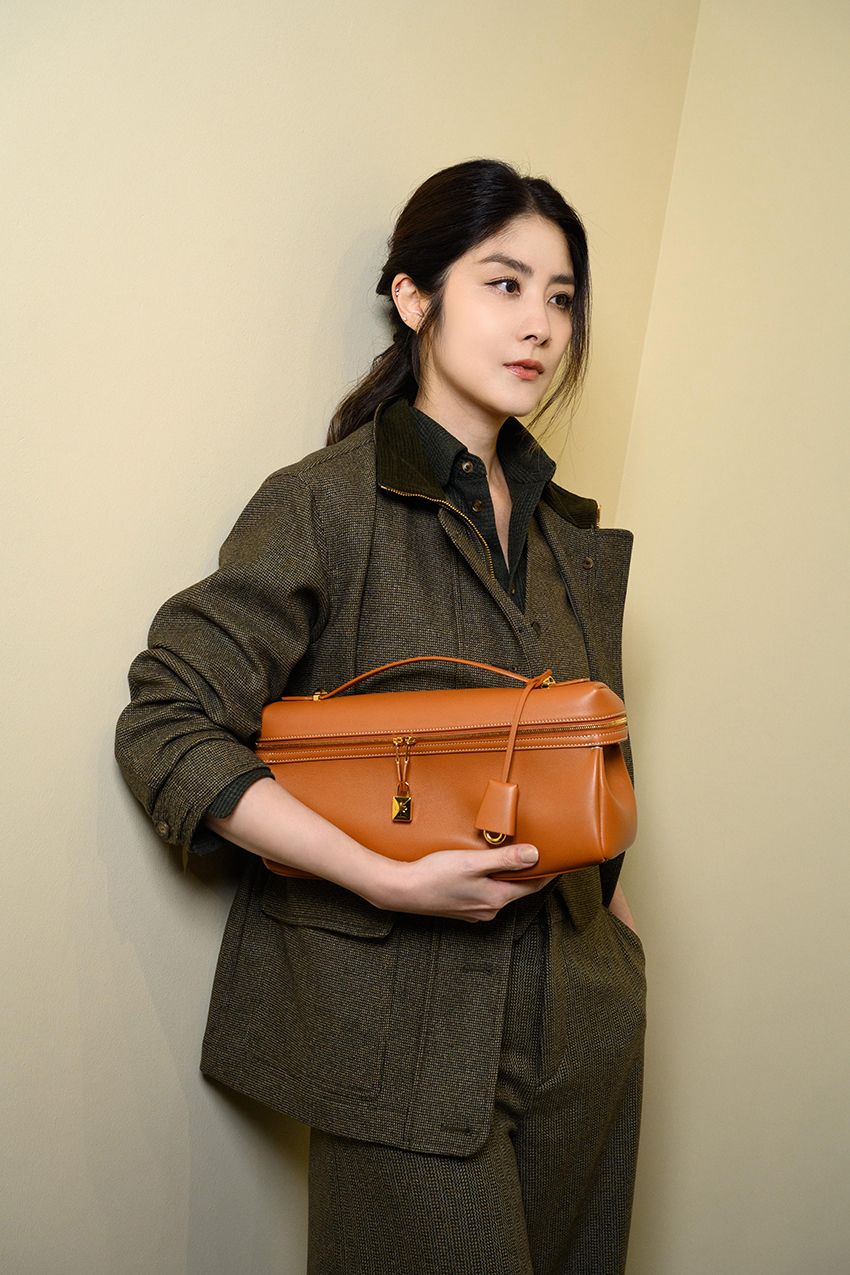 LORO PIANA SPRING/SUMMER 2026 งานพรีเซนเทชันคอลเล็กชันใหม่ ที่ ประเทศสิงคโปร์ 10