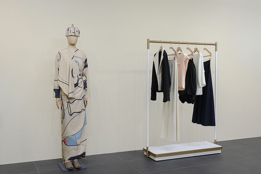 LORO PIANA SPRING/SUMMER 2026 งานพรีเซนเทชันคอลเล็กชันใหม่ ที่ ประเทศสิงคโปร์ 8