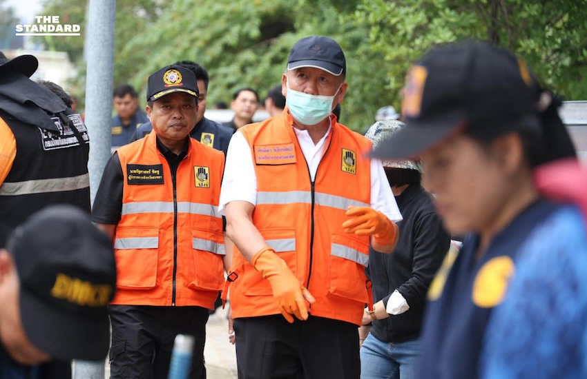 รมช.มท. พร้อมผู้ว่าฯสงขลา นำทีมลงพื้นที่ Big Cleaning Day เมืองหาดใหญ่ เก็บขยะสิ่งปฏิกูล 1