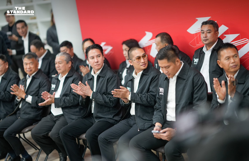 เพื่อไทยเปิดตัวว่าที่ผู้สมัคร สส. อีก 31 เขต ส่งอดีตเลขาฯ ป.ป.ส. ชิงเก้าอี้ผู้แทนฯ เขตเดียวกับธรรมนัส ด้าน จุลพันธ์ มั่นใจเป็นแกนนำจัดตั้งรัฐบาล 8