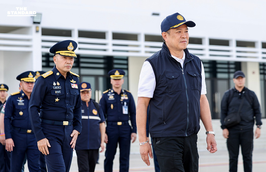 นายกฯ บิน สงขลา รอบ 3 ขนสิ่งของ-เจ็ตสกี เต็มลำ C-130 ระดมกำลังรับมือวิกฤตน้ำท่วม หาดใหญ่ 1