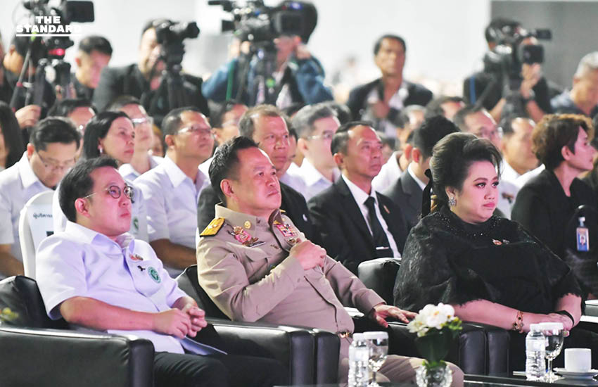 นายกฯ พบ ชาว อสม. เปรียบเป็นฝีพายชั้นดี ช่วยยกระดับ สาธารณสุขไทย 3