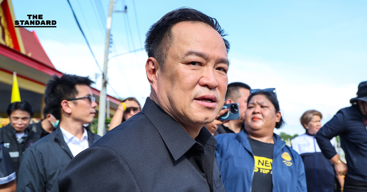 นายกฯ โต้ สื่อเขมร ไม่ใช่น้ำตาจระเข้ หลังปาดน้ำตาตอนเยี่ยมทหารเหยียบทุ่นระเบิด ลั่นระวังถูกงับหางจุกตูด ย้ำไม่ต้องโทรแจ้ง ผู้นำสหรัฐฯ-มาเลเซีย