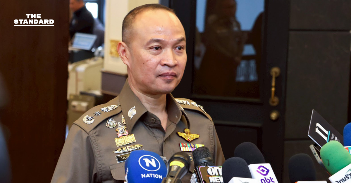 สำนักงานตำรวจแห่งชาติ โชว์ผลงาน 2 เดือน บุกทลายเว็บพนันกว่า 950 คดี ยึดทรัพย์กว่า 240 ล้าน ปิดกั้น 75,000 URL ผิดกฎหมาย (No changes are required as there are no proper nouns immediately following a verb in this headline according to the specified rule.)