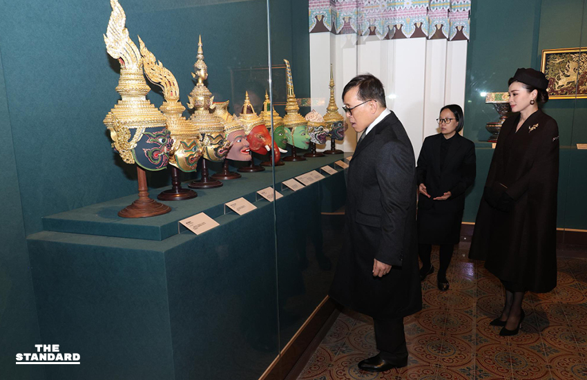 พระบาทสมเด็จพระเจ้าอยู่หัว สมเด็จพระนางเจ้า ฯ พระบรมราชินี เสด็จ ฯ ทอดพระเนตรนิทรรศการ ณ กรุงปักกิ่ง ก่อนเสด็จ ฯ กลับ ประเทศไทย 6