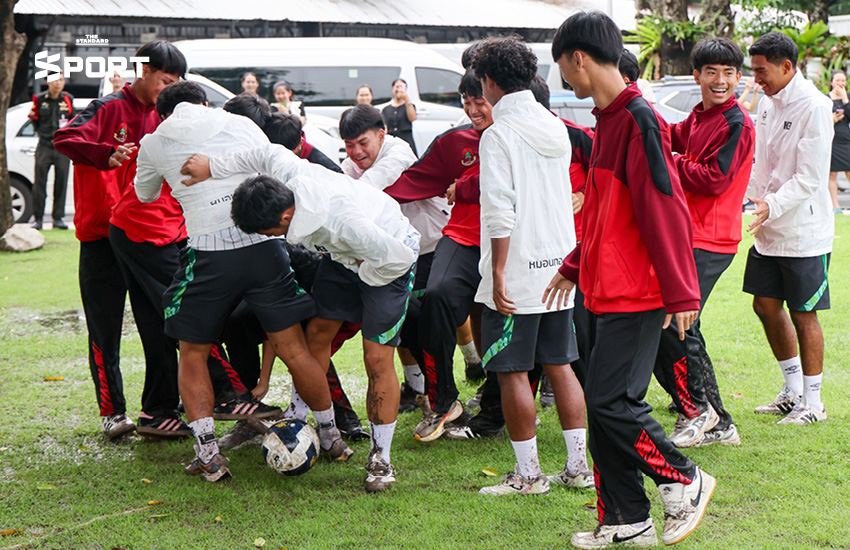 หมอนทองวิทยา เข้าพบ รมว.ศึกษาธิการ ‘อาจารย์สกล’ รับบท ที่ปรึกษา สพฐ. พัฒนา โรงเรียนกีฬาฟุตบอล 7