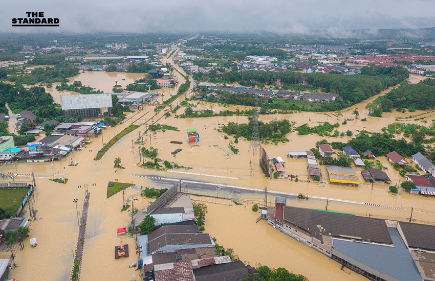 มุมสูงน้ำท่วม หาดใหญ่ ยังรุนแรง 3