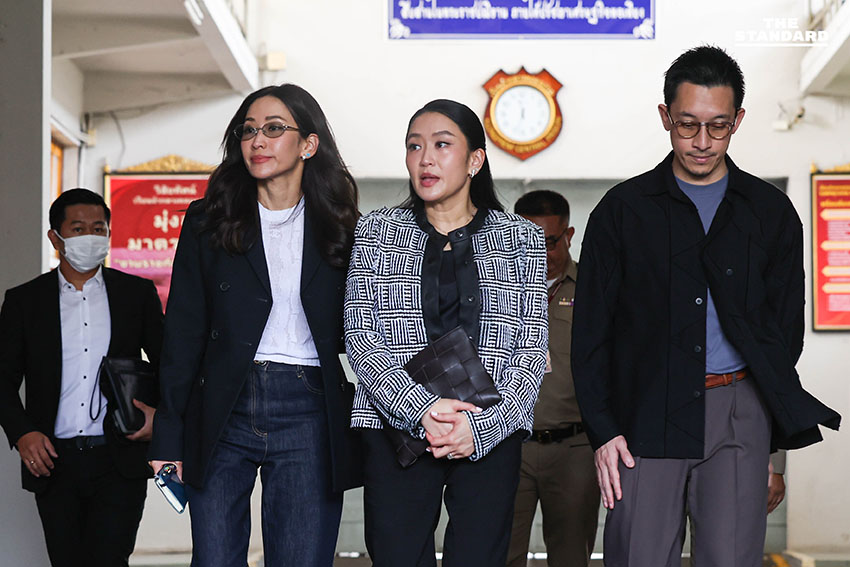 2 พี่น้องชินวัตรเยี่ยม ทักษิณ เรือนจำคลองเปรม ปัดตอบปมอัยการอุทธรณ์ ม.112 - ยังไม่คุยเรื่องคุก VIP 1