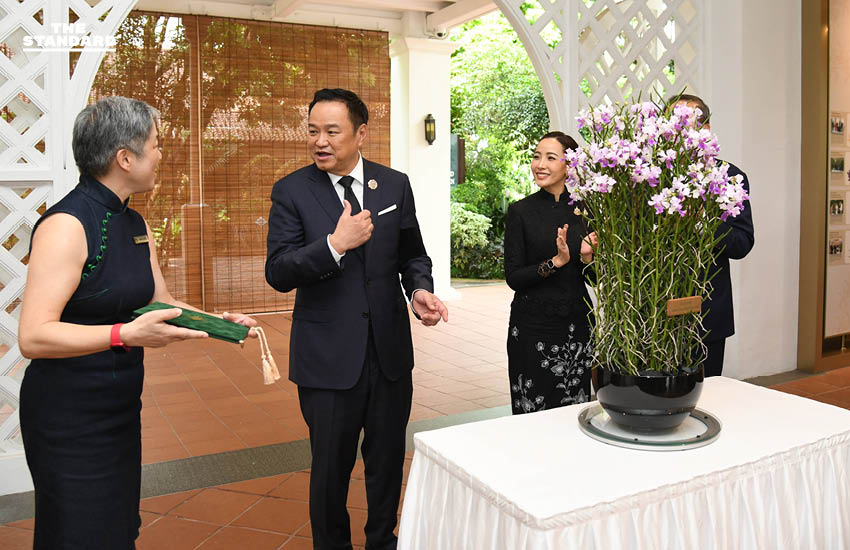 อนุทิน ถึง สิงคโปร์ ปฏิบัติภารกิจเยือนอย่างเป็นทางการ รัฐบาลสิงคโปร์ ตั้งชื่อกล้วยไม้ ‘Vanchoanthe Anutin Thananon Charnvirakul’ เพื่อเป็นเกียรติ 1