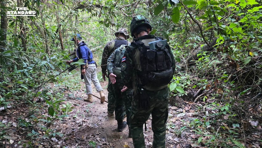 โฆษกกองทัพบกแถลงเหตุทหาร 4 นายเหยียบทุ่นระเบิดที่ **ศรีสะเกษ** ชี้เป็นระเบิด **PMN-2** ที่ถูกลอบวางใหม่หลังรื้อลวดหนาม 3