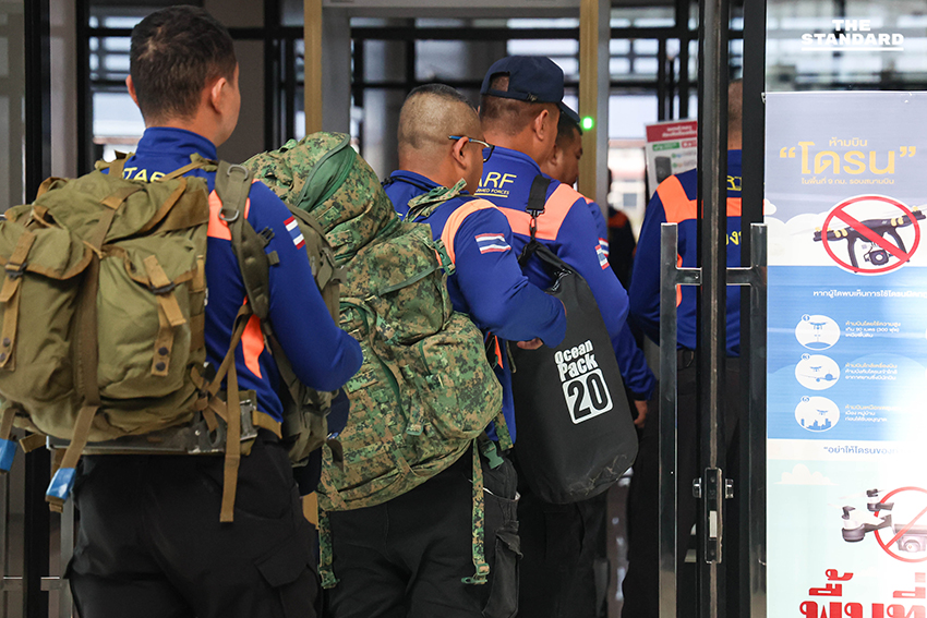 ศป.กฉ. จัดส่งกำลังพลและสิ่งของช่วยเหลือวิกฤตน้ำท่วม สงขลา เผย ใช้ AI กรองข้อมูลจัดลำดับช่วยผู้ประสบภัย สงขลา 12