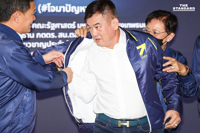 สุชัชวีร์ เปิดตัว 15 ผู้ประสงค์ลงสมัคร สส. กทม. ไทยก้าวใหม่ 8