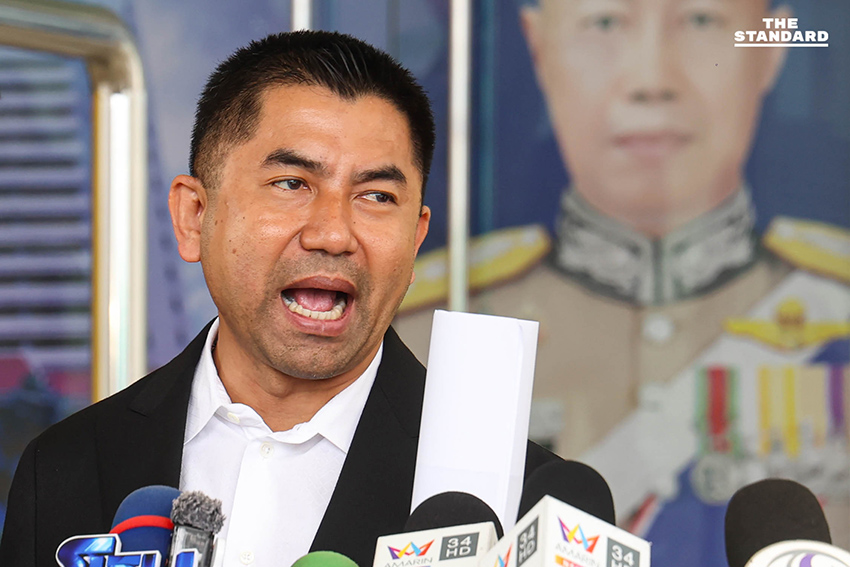 พล.ต.อ. สุรเชษฐ์ ยื่นหนังสือ ผบช.ไซเบอร์ ร้องถูกเลือกปฏิบัติ-แยกคดีซ้ำซ้อน ชี้พยายามเอาผิดให้ถูกไล่ออก 3