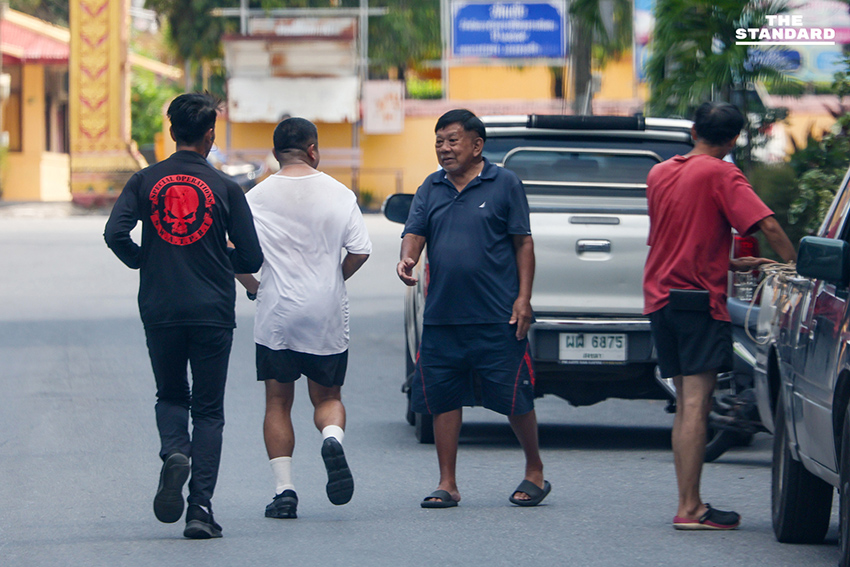 พล.ต.อ. สุรเชษฐ์ ลงพื้นที่ สงขลา ลุยช่วยน้ำท่วม ยืนยัน เขต 8 หาดใหญ่ ไม่อันตราย พร้อมจี้ รัฐบาล เปิดเผยยอดผู้เสียชีวิตจริง 5