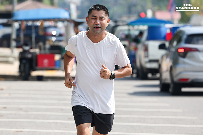 พล.ต.อ. สุรเชษฐ์ ลงพื้นที่ สงขลา ลุยช่วยน้ำท่วม ยืนยัน เขต 8 หาดใหญ่ ไม่อันตราย พร้อมจี้ รัฐบาล เปิดเผยยอดผู้เสียชีวิตจริง 6