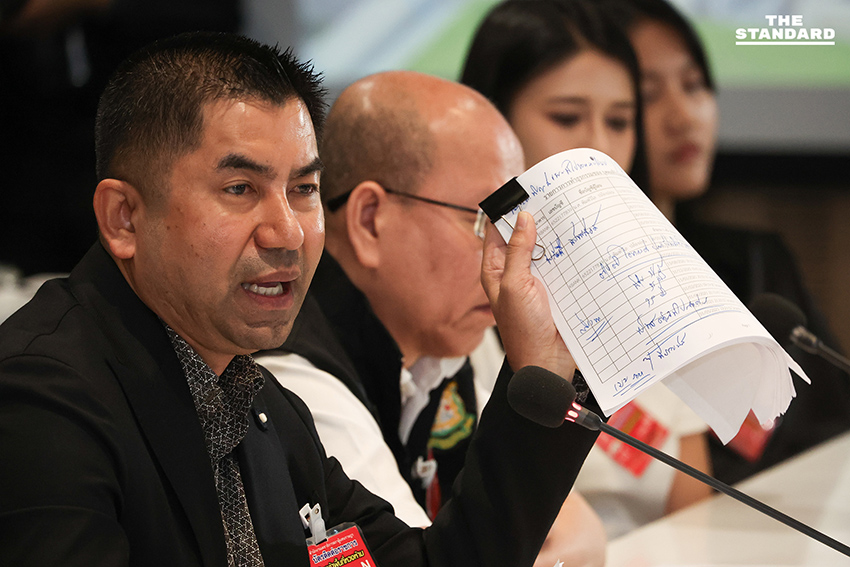 ‘สุรเชษฐ์-อัจฉริยะ’ เข้าแจง กมธ. มั่นคงแห่งรัฐฯ สางปม ‘ต่อศักดิ์’ ถูกโยงเว็บพนันออนไลน์ พร้อมซัก ‘พิมพ์วิไล’ ผู้โอนเงินเข้าบัญชีม้า ตร. 4