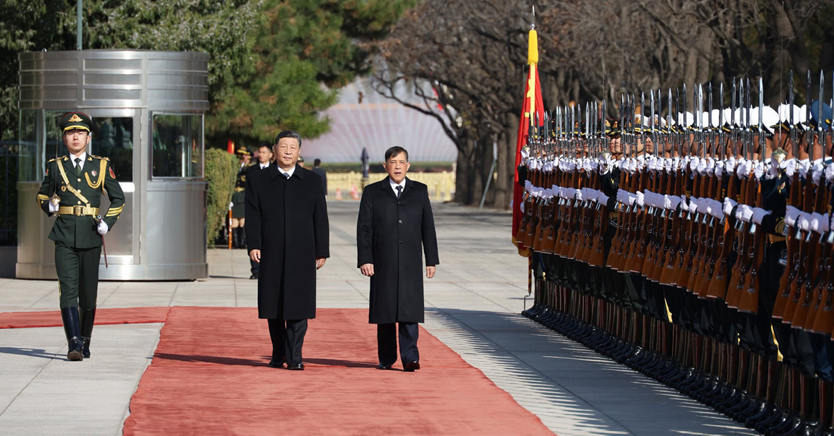 ในหลวง-พระราชินี เสด็จฯ มหาศาลาประชาชน สี จิ้นผิง-ภรรยา เฝ้าฯ รับเสด็จ