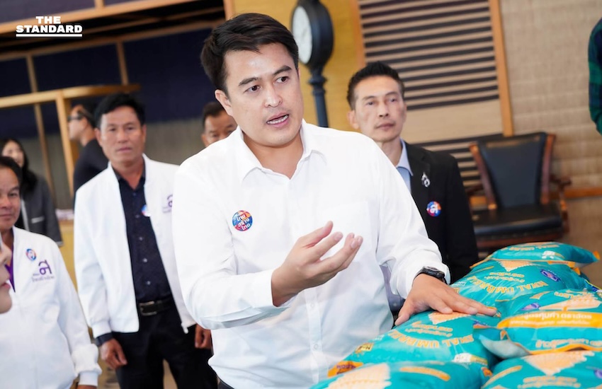 พรรคไทยสร้างไทยตั้งศูนย์ปฏิบัติการช่วยน้ำท่วม ภาคใต้เต็มกำลัง ระดมจิตอาสาส่งต่อน้ำใจผู้ประสบภัย 4