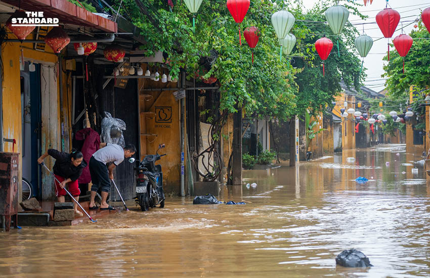 เวียดนามน้ำท่วมหนัก บ้านกว่า 52,000 หลังจมอยู่ใต้น้ำ เสียชีวิตแล้วอย่างน้อย 41 คน 2