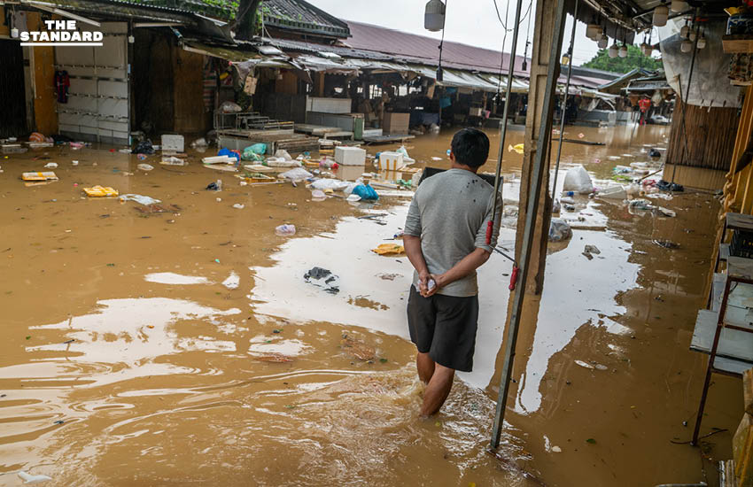 เวียดนามน้ำท่วมหนัก บ้านกว่า 52,000 หลังจมอยู่ใต้น้ำ เสียชีวิตแล้วอย่างน้อย 41 คน 3