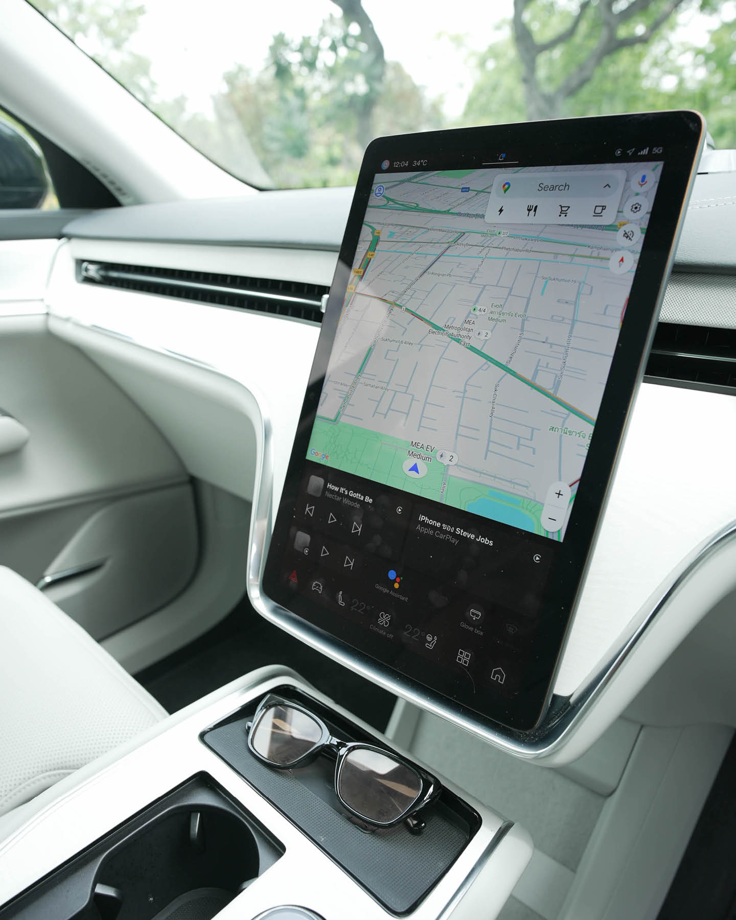 ทำไม **Volvo EX90** ถึงเป็นที่สุดของรถ **SUV** ไฟฟ้ายุคใหม่? รถไฟฟ้าดีไซน์สปอร์ตที่ตอบโจทย์ทุกมิติชีวิต [ADVERTORIAL] 7