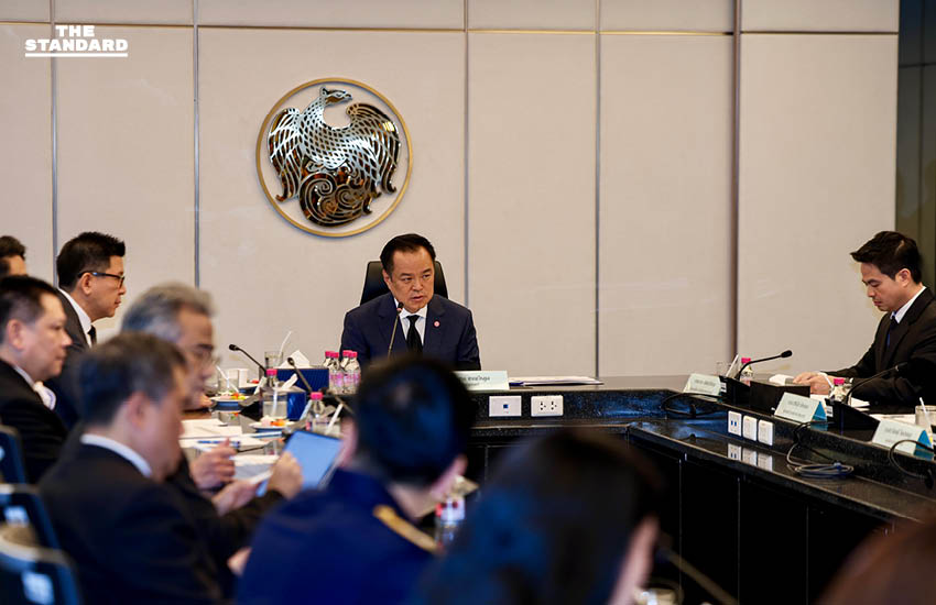 นายกฯ ถก 4 กระทรวง ออกมาตรการช่วยเหลือ-เยียวยาน้ำท่วมใต้ พักหนี้-ลดดอกเบี้ย-ปล่อยสินเชื่อซ่อมบ้าน 0% 1